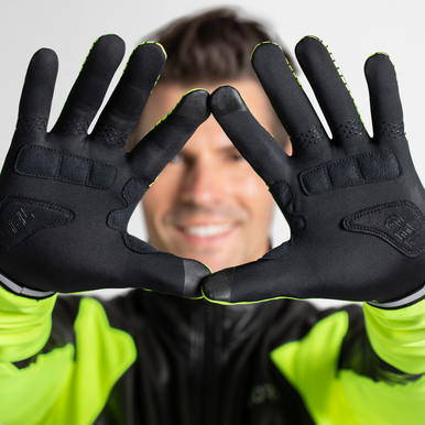 C3 GORE-TEX INFINIUM™ Stretch Mid Gloves